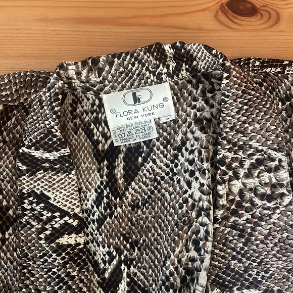 FLORA KUNG Silk Suit - Picture 6 of 15